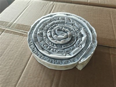 Lav kant vægoverlapning forseglingsstrimmel